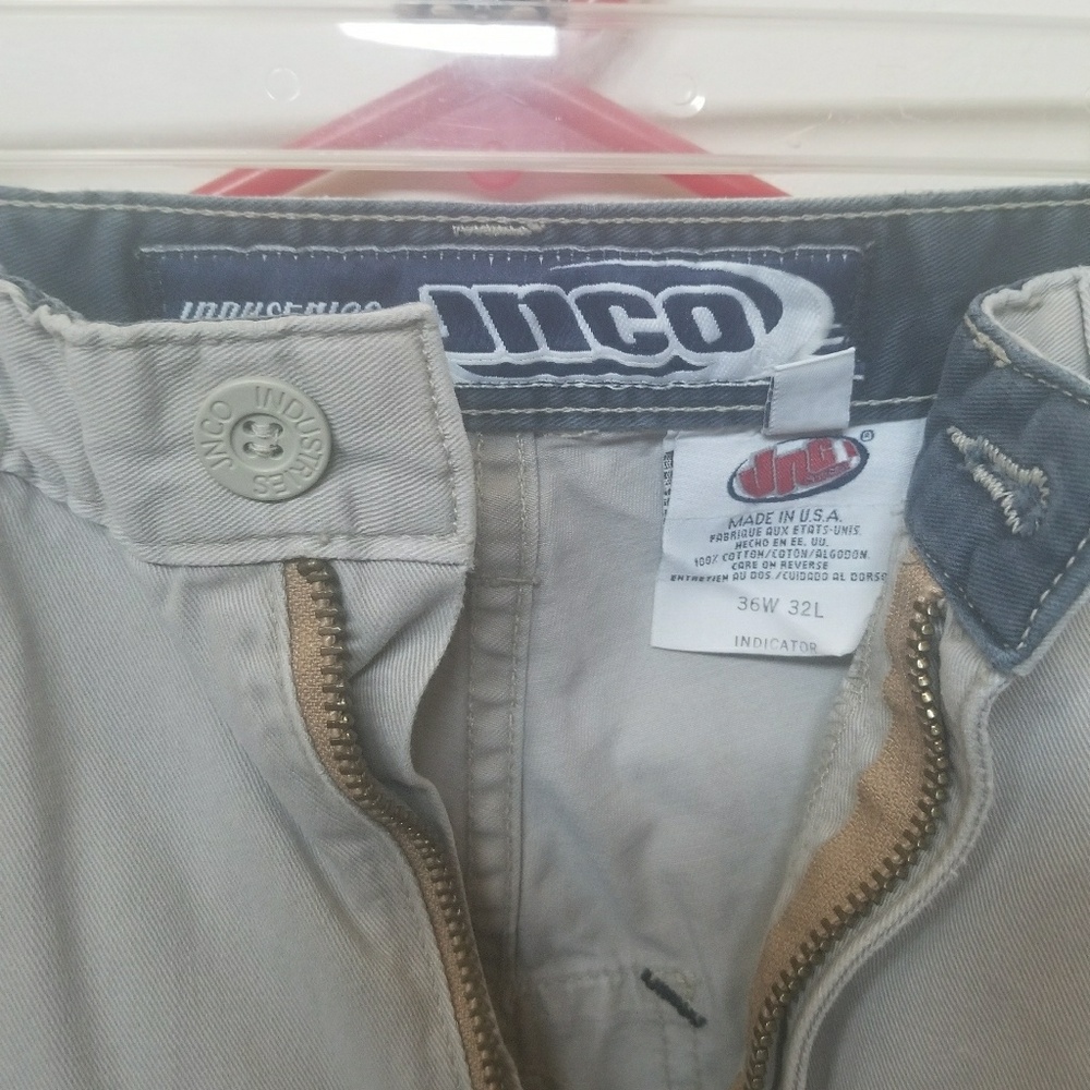 Tan Men’s Cargo Pants - Classic Workwear Style